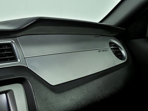 Used 2013 Ford Mustang Shelby GT500 image 29