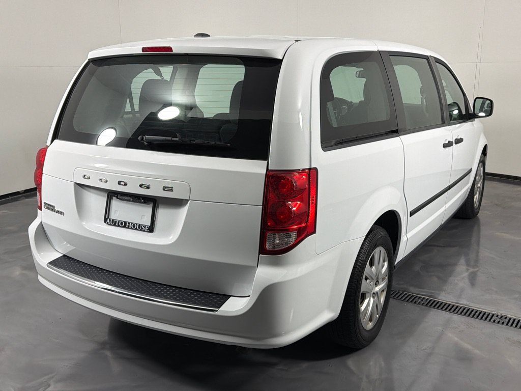 Used 2016 Dodge Grand Caravan American Value Package w/ UConnect Hands-Free Group FWD image 5