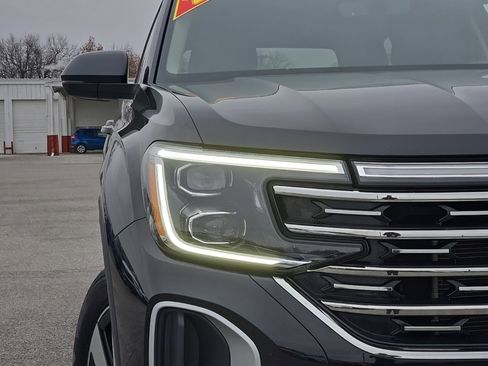 Used 2024 Volkswagen Atlas SEL image 9