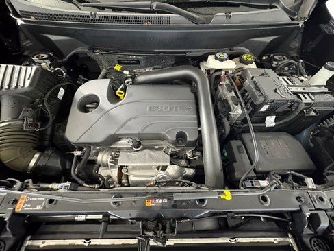 Certified 2024 Chevrolet Equinox LT w/ LPO, Floor Liner Package image 26