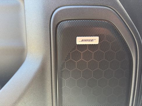 Used 2021 GMC Sierra 1500 AT4 w/ AT4 Premium Package AWD/4WD image 19
