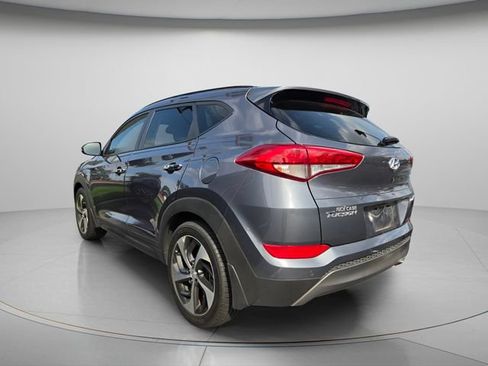 Used 2016 Hyundai Tucson Limited w/ Option Group 03 FWD image 7