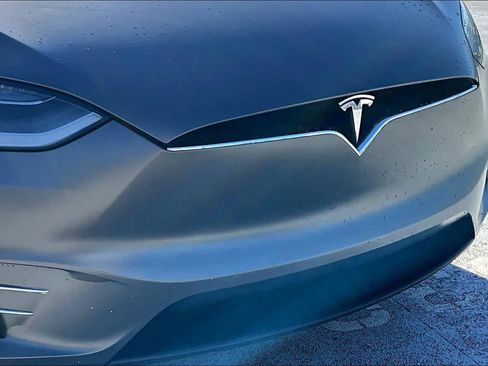 Used 2019 Tesla Model X Performance image 28