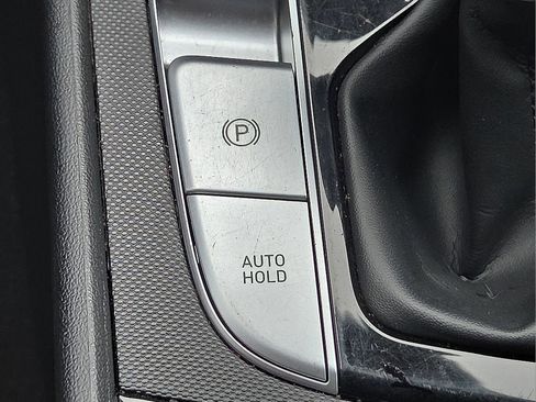 Used 2023 Hyundai Elantra SEL w/ Convenience Package FWD image 17