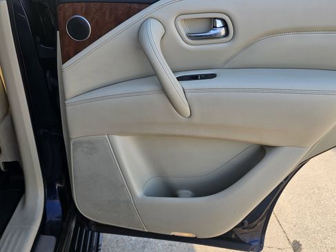 Used 2019 INFINITI QX80 Luxe w/ 22" Wheel Package image 32