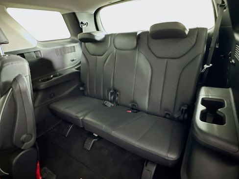 Used 2025 Hyundai Palisade SEL image 30