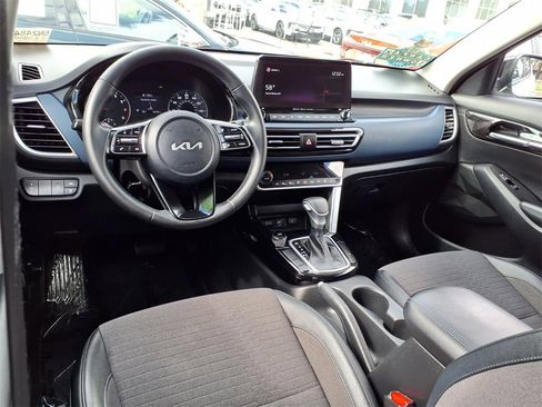 Used 2022 Kia Seltos S image 13