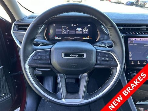 Certified 2022 Jeep Grand Cherokee L Limited image 18