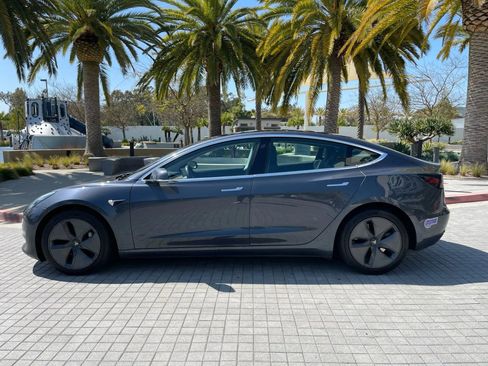 Used 2019 Tesla Model 3 Long Range image 9