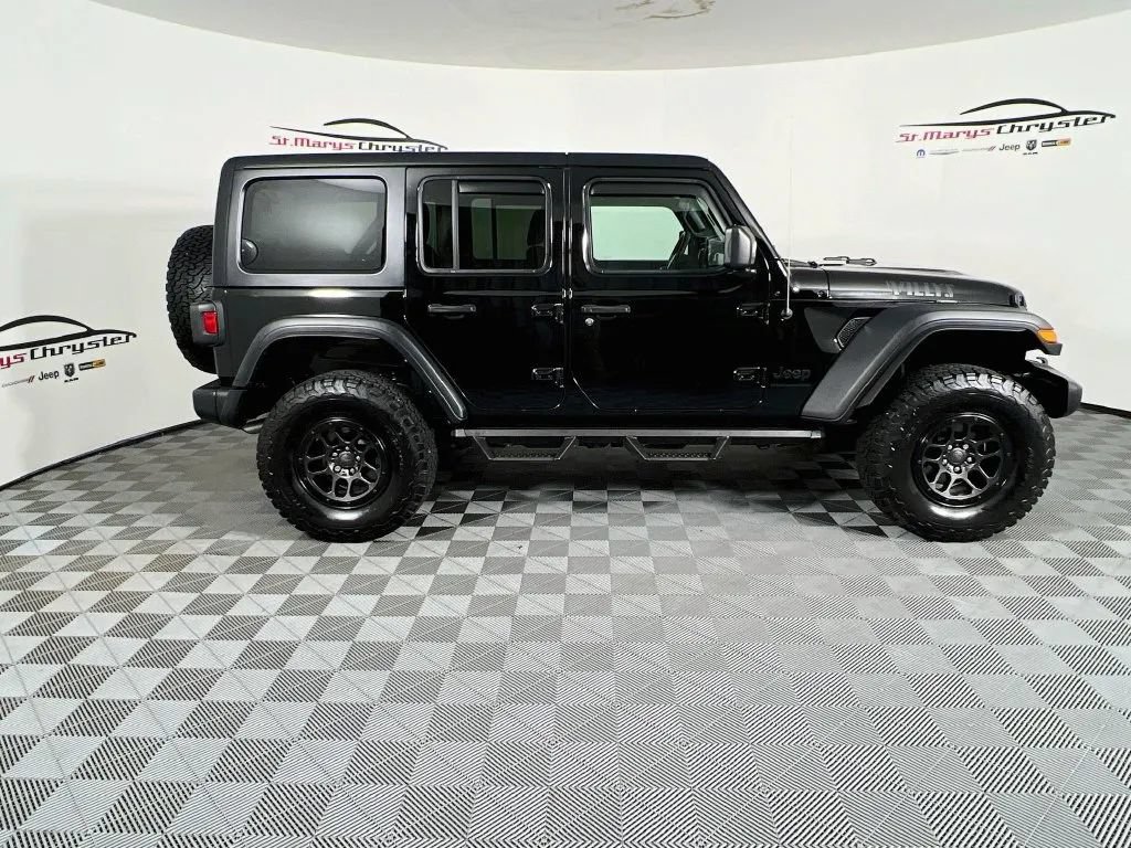 Used 2023 Jeep Wrangler Unlimited Sport w/ Xtreme 35 Tire Package AWD/4WD image 9