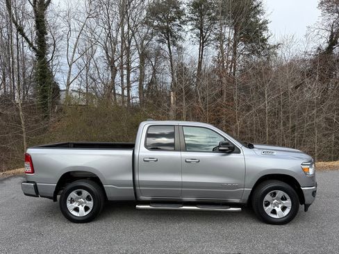 Used 2022 RAM 1500 Big Horn AWD/4WD image 5