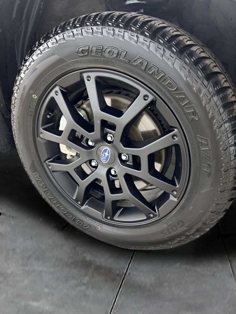Certified 2024 Subaru Crosstrek 2.5i Wilderness w/ Crosstrek Mirror Package AWD/4WD image 18