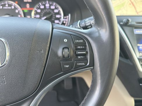 Used 2014 Acura MDX w/ Technology Package AWD/4WD image 20