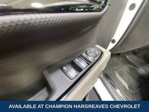 Used 2025 Chevrolet Silverado 1500 ZR2 w/ Technology Package AWD/4WD image 31