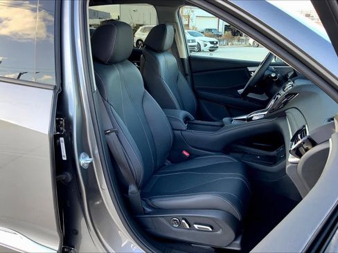 Used 2023 Acura RDX FWD w/ Technology Package image 9