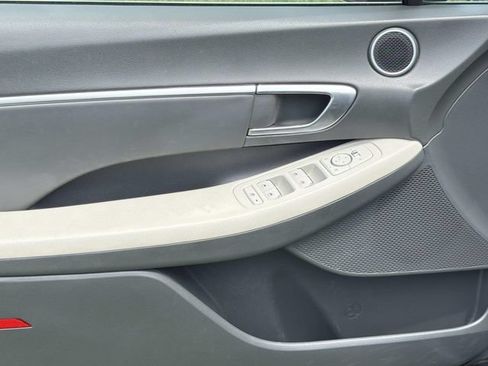Used 2023 Hyundai Sonata SEL FWD image 19
