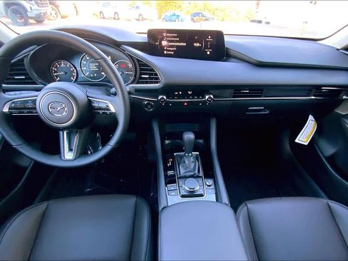 New 2026 MAZDA MAZDA3 2.5 Turbo Sedan w/Premium Plus image 5