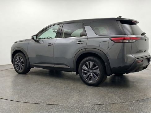 Used 2025 Nissan Pathfinder SV AWD/4WD image 6