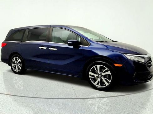 Used 2022 Honda Odyssey Touring image 3