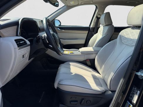 Used 2022 Hyundai Palisade Limited AWD/4WD image 16