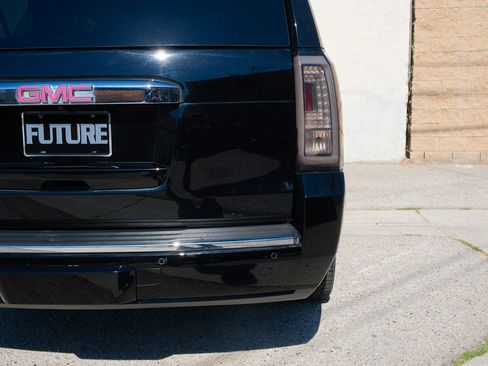 Used 2015 GMC Yukon XL Denali w/ Premium Package image 41