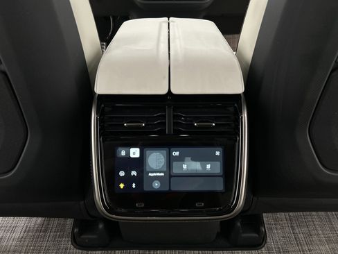 Used 2025 Rivian R1T Adventure AWD/4WD image 28