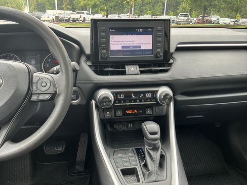 Used 2019 Toyota RAV4 XLE w/ Convenience Package AWD/4WD image 30