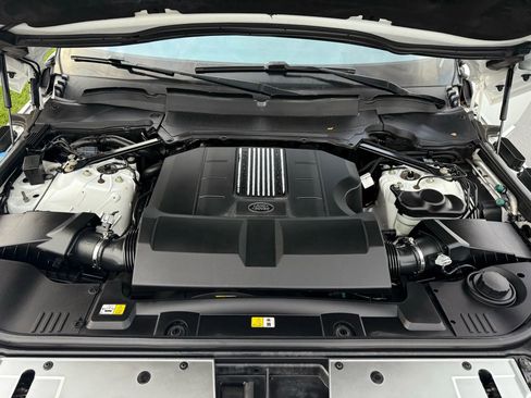 Used 2017 Land Rover Range Rover Long Wheelbase Autobiography image 35