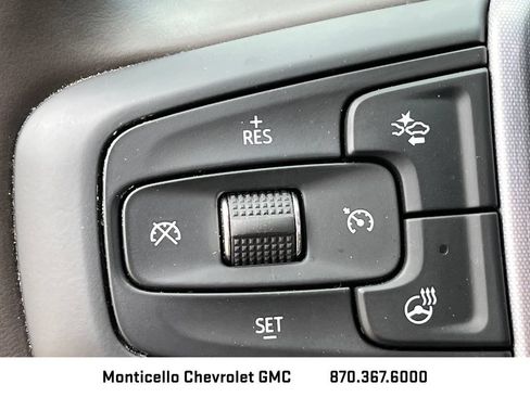 New 2026 GMC Sierra 1500 SLE w/ Preferred Package RWD image 16