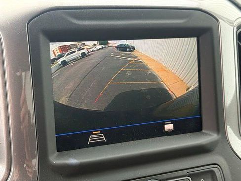 Used 2022 Chevrolet Silverado 1500 Custom RWD image 11