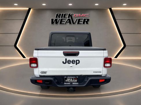Used 2020 Jeep Gladiator Sport w/ Quick Order Package 23S AWD/4WD image 5