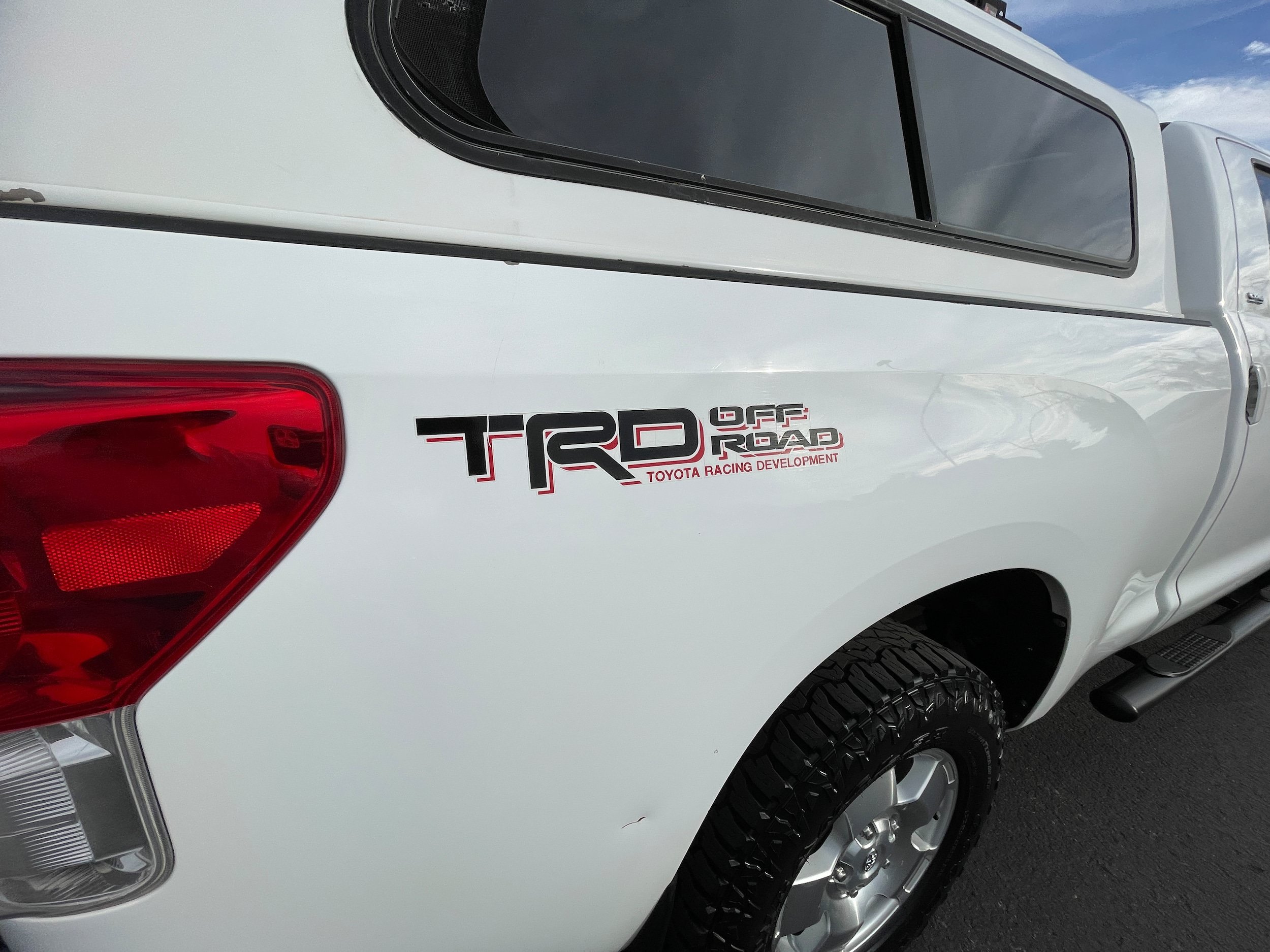 Used 2013 Toyota Tundra 4x4 Double Cab w/ TRD Off-Road Pkg image 24
