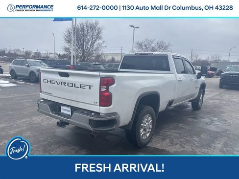 Used 2024 Chevrolet Silverado 3500 LT w/ Convenience Package image 4