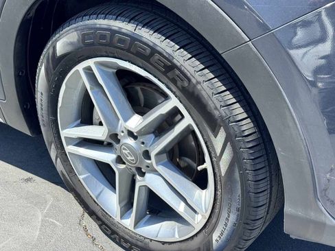 Used 2017 Hyundai Santa Fe Limited w/ Cargo Package FWD image 22