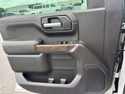 Used 2020 Chevrolet Silverado 1500 LT w/ Texas Edition RWD image 22