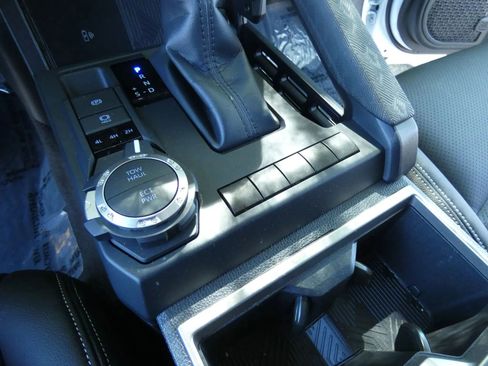 Used 2025 Toyota Tacoma SR5 image 57