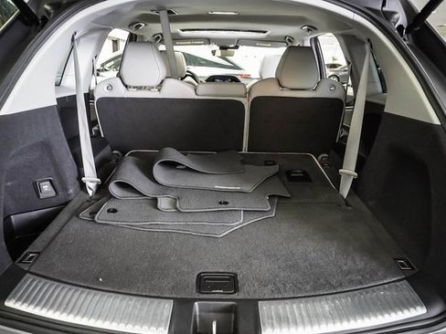 Used 2020 Acura MDX SH-AWD w/ Technology Package image 22