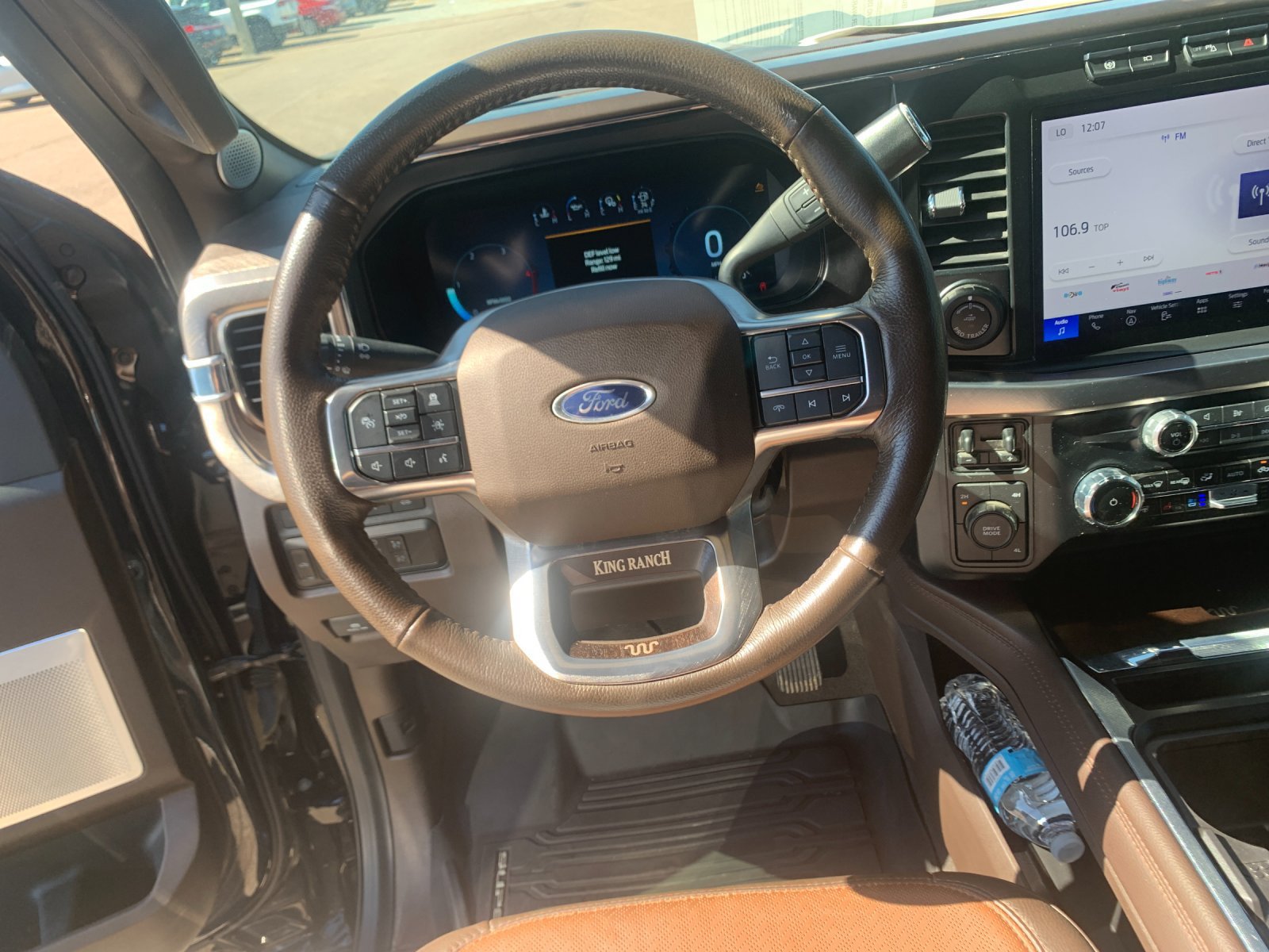 Used 2023 Ford F450 King Ranch w/ Chrome Package AWD/4WD image 18