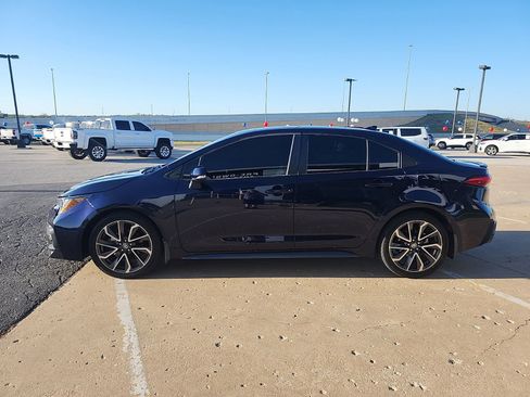 Used 2020 Toyota Corolla XSE FWD image 5