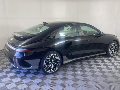 Used 2024 Hyundai Ioniq 6 SEL image 6
