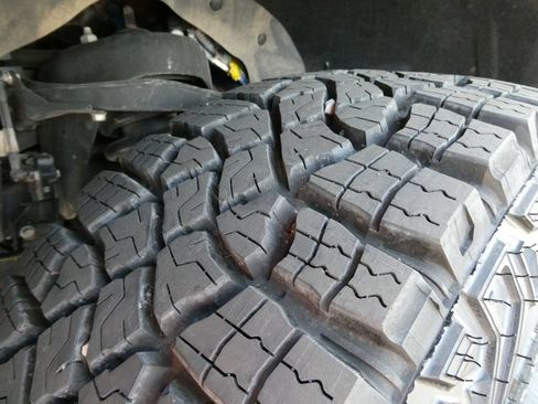 Used 2021 Ford F150 Lariat w/ Equipment Group 502A High AWD/4WD image 11