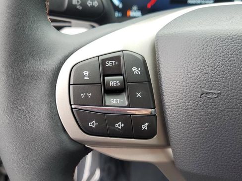 New 2026 Ford Explorer Active image 22