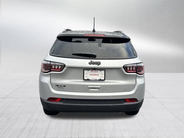 New 2026 Jeep Compass Limited w/ Sun, Sound & Navigation Group AWD/4WD image 6