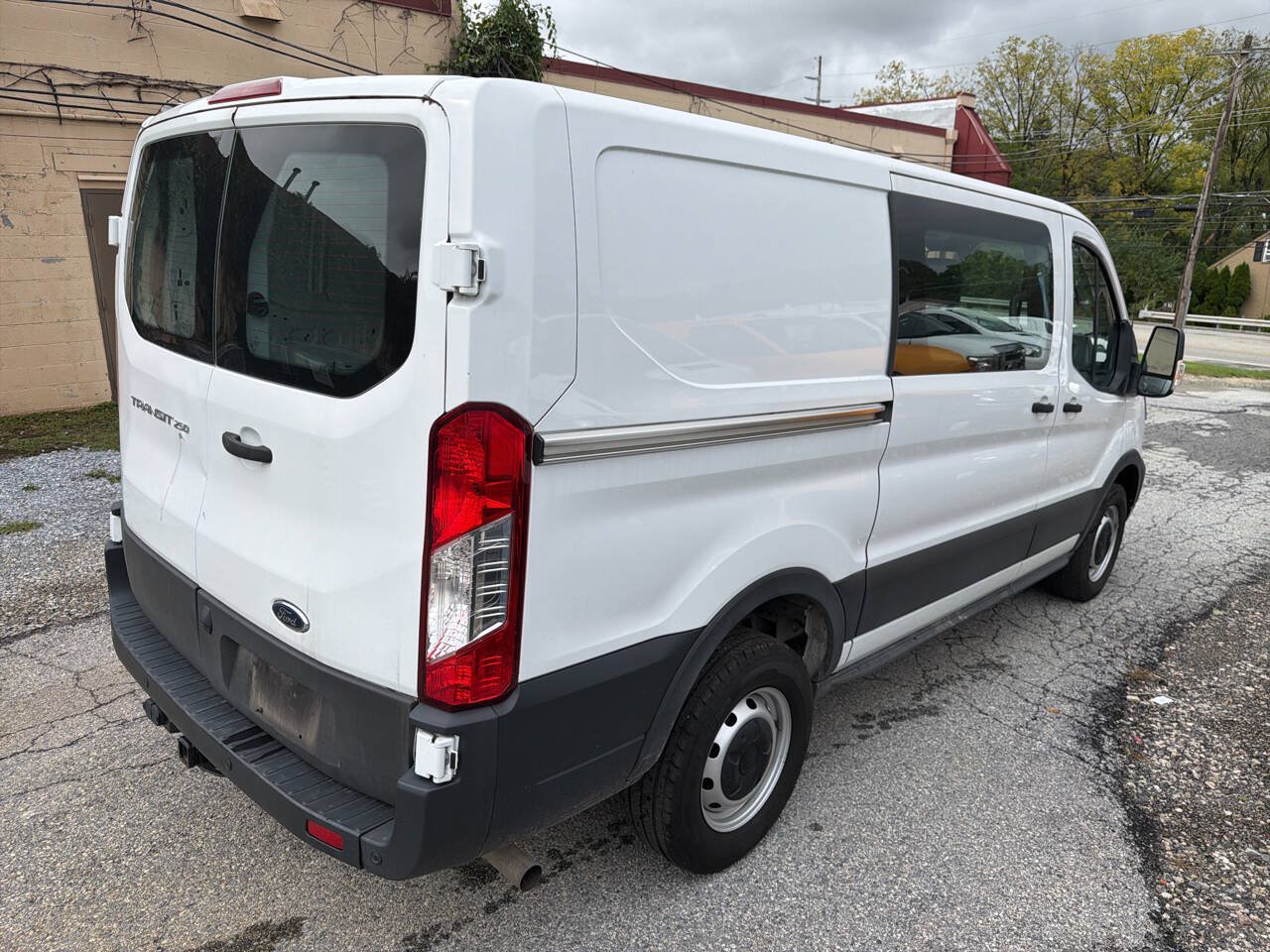 Used 2022 Ford Transit 250 Low Roof RWD image 15