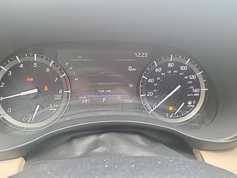 Used 2021 Toyota Highlander Platinum image 6