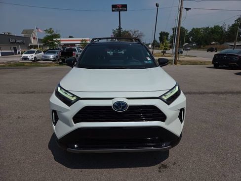 Used 2022 Toyota RAV4 XSE w/ XSE Grade Weather Package AWD/4WD image 3