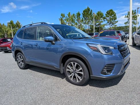 Used 2024 Subaru Forester Limited w/ POP Package 3 AWD/4WD image 2