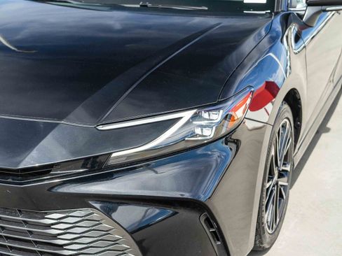 Certified 2025 Toyota Camry XLE image 8