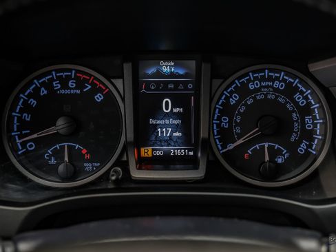 Used 2023 Toyota Tacoma TRD Pro AWD/4WD image 77