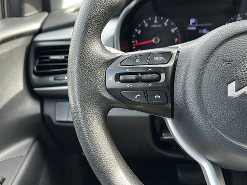 Used 2023 Kia Rio LX image 14